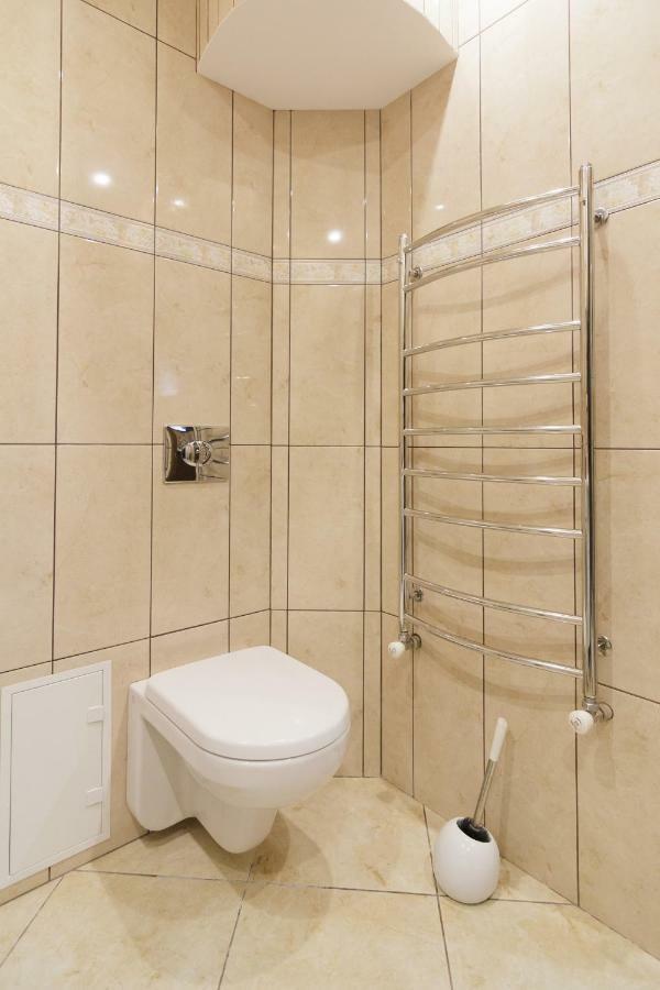 Apartment In Deribasovskay Street 20 أوديسا المظهر الخارجي الصورة
